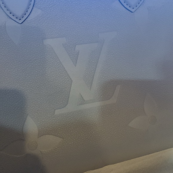 Louis Vuitton Tan Vachetta Leather - Picture 7 of 7